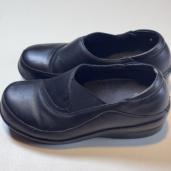 Dr. Scholl's Work in Comfort Shoes Womens Size 6.5  Black  Spring Step/Skid Resi - Picture 6 of 8